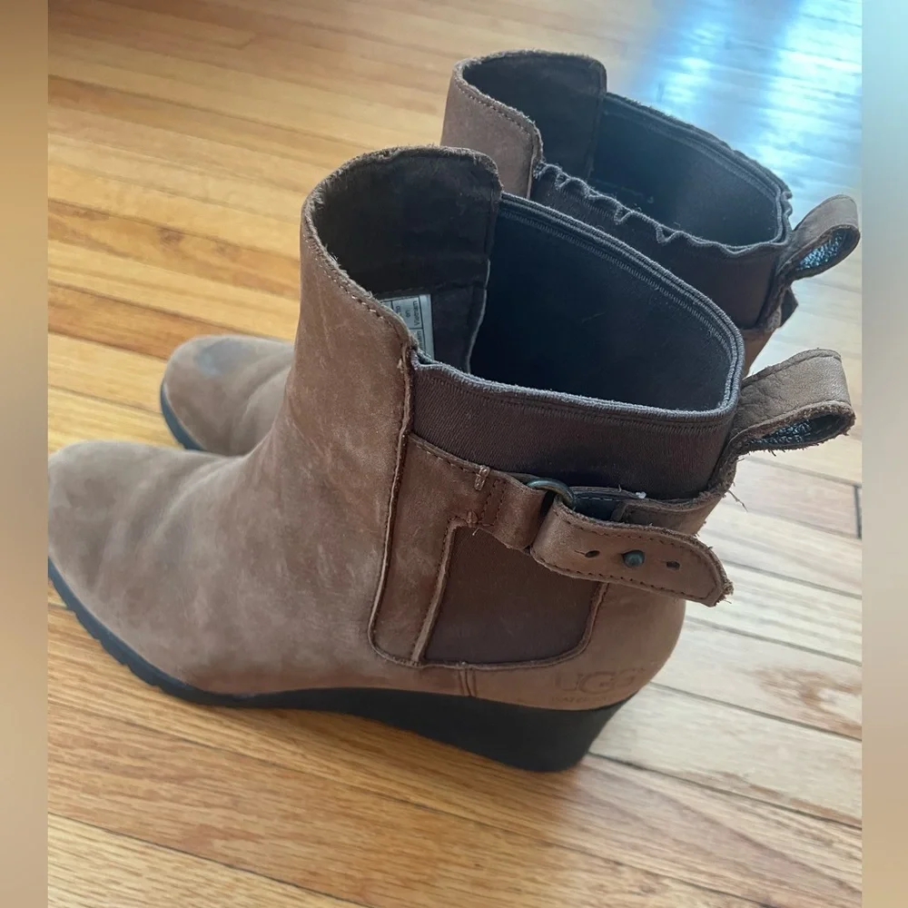 UGG wedge bootie - Picture 5 of 8